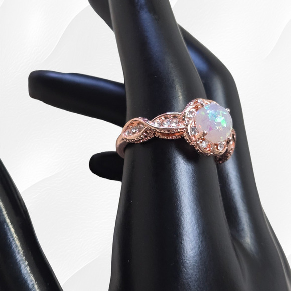 Opal Rose Golden Round Stone Twisted Band Cubic Zirconia Fashion Ring Size 8 - Picture 6 of 8